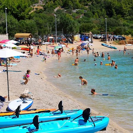 Apartments With A Parking Space Prizba, Korcula - 219 Екстериор снимка